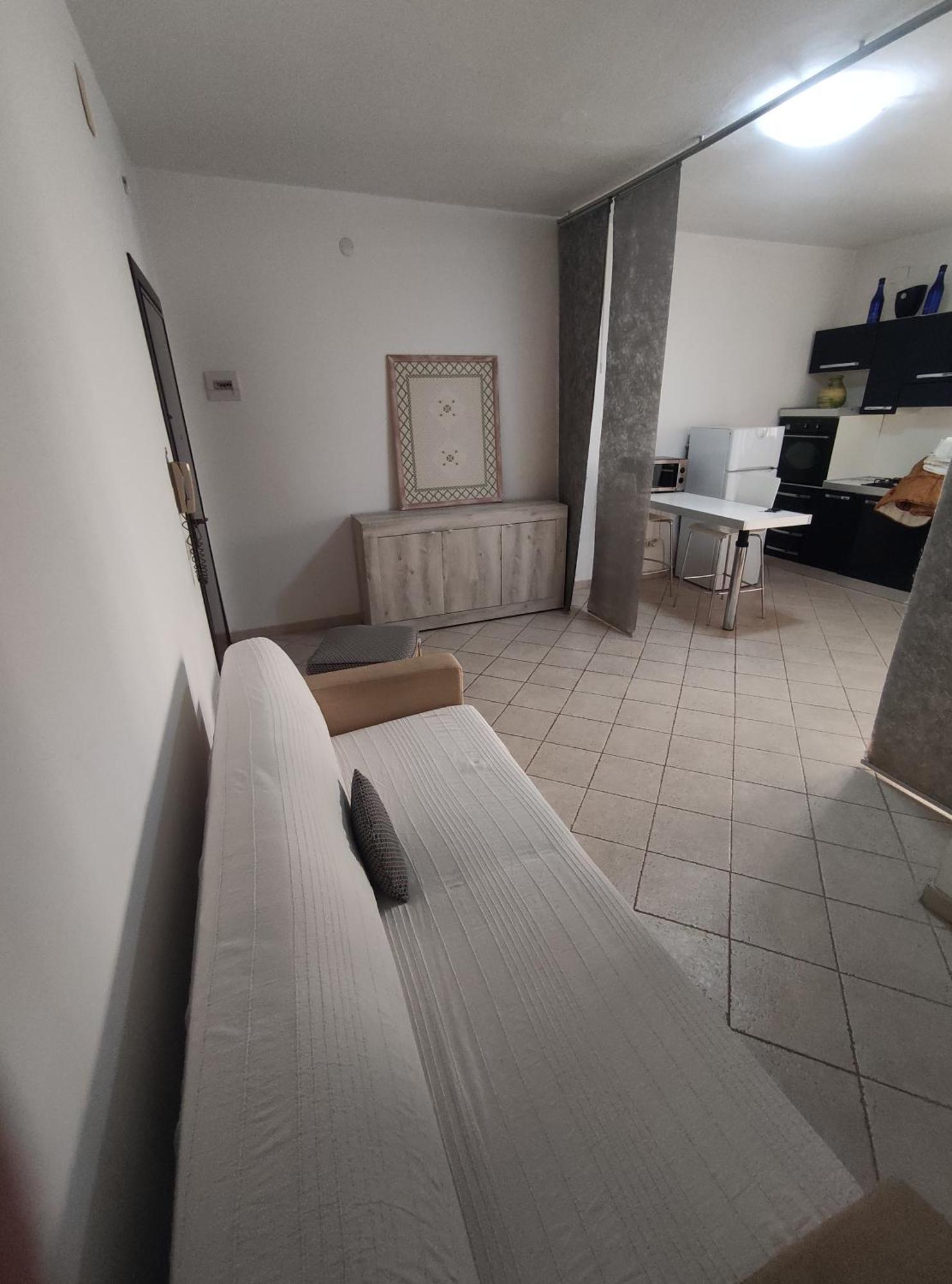 Antohouse Intero Appartamento R5883 Quartucciu Exteriör bild
